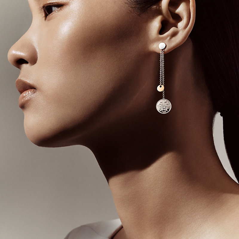 HERMES ピアス Ex-Libris earrings, very small model 直営包装 Hermès Ex-Libris earrings, very small model | Hermès USA
